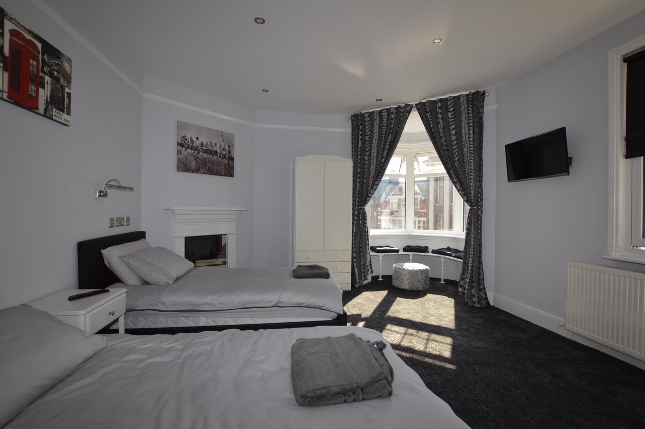 Addison House Hotel Woking Kültér fotó