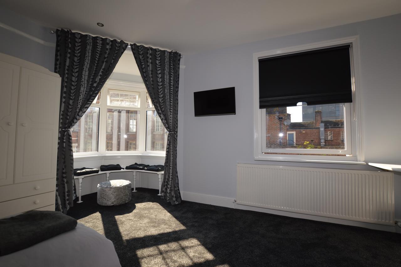 Addison House Hotel Woking Kültér fotó